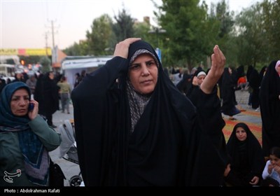 اهتزاز پرچم متبرک به نام حضرت مهدی (عج) بر فراز شهر همدان