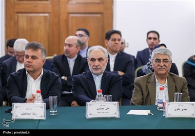 دیدار رئیس جمهور با ایرانیان مقیم چین