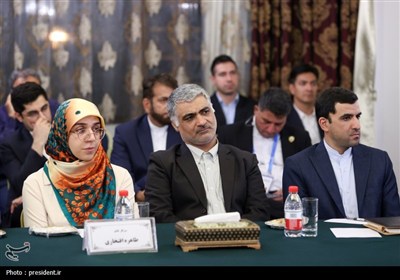 دیدار رئیس جمهور با ایرانیان مقیم چین