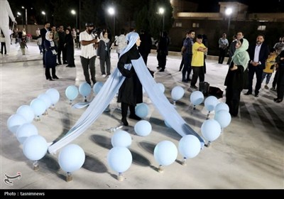 اجرای تئاتر خیابانی آب و زندگی در یزد