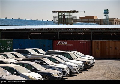 بازدید خبرنگاران از انبارهای جمع آوری و فروش اموال تملیکی