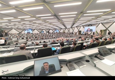 نود و نهمین اجلاس رؤسای دانشگاه‌ها , رونمایی از تندیس دکتر اکبر اعتماد