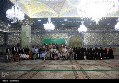 تکریم فعالان فضای مجازی قم در حرم حضرت معصومه (س)- عکس صفحه  ...