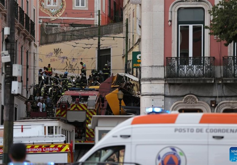 Lisbon&apos;s Gloria Funicular Derails, Leaving 15 Dead, 18 Injured: Media Reports