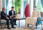 عراقجی یلتقی أمیر قطر الشیخ تمیم بن حمد آل ثانی فی الدوحة