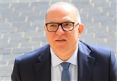 انتقاد تند وزیر کار لبنان از رویکرد دولت در قبال موضوع انحصار سلاح