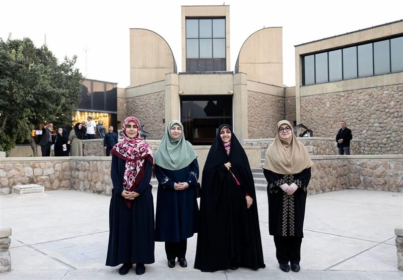 زنان دولت به تماشای «به گزارش زنان» رفتند 2