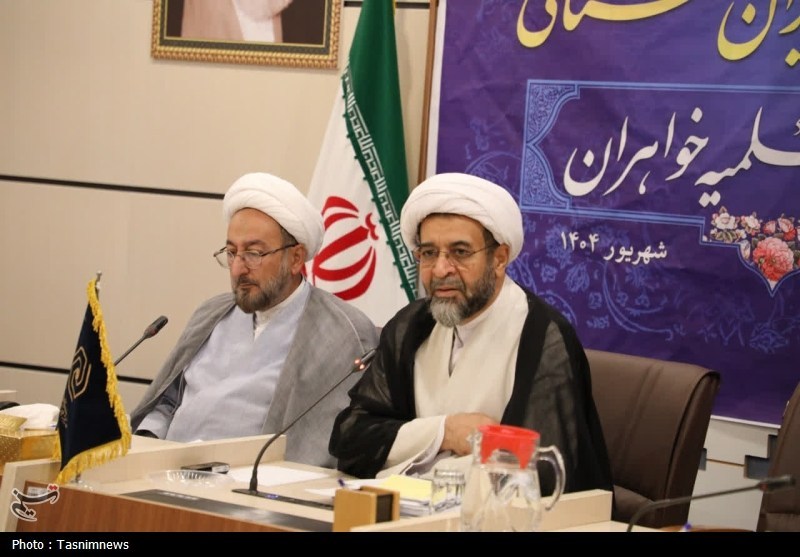 فاضل: دشمن با هجمه رسانه‌ای در پی تضعیف جایگاه روحانیت است