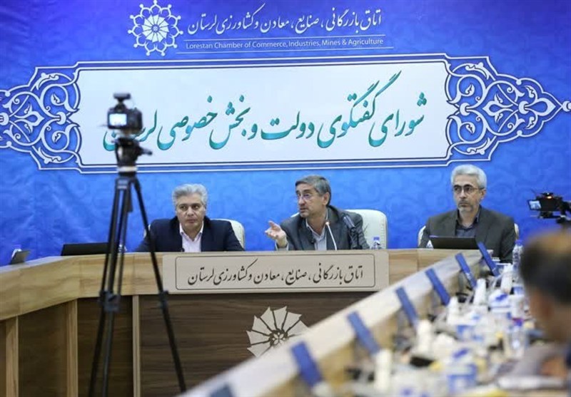 استاندار لرستان برای بررسی قطعی برق صنایع کمیسیون ویژه تشکیل داد