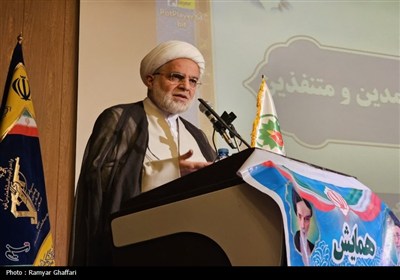 همایش استانی معتمدان، متنفذان و نخبگان بسیج کردستان- عکس صفح ...
