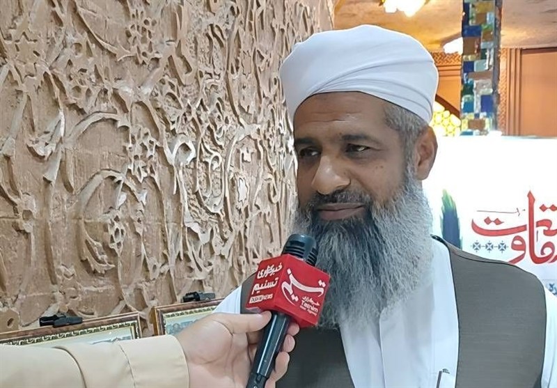 مولوی دهقان: وحدت شیعه و سنی ‌سیستان و بلوچستان برای کل کشور الگوست+فیلم