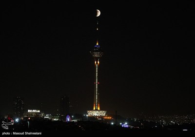 ماه‌گرفتگی در آسمان تهران