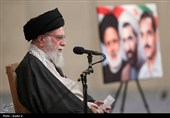 الإمام الخامنئی یستقبل رئیس الجمهوریة وأعضاء الحکومة