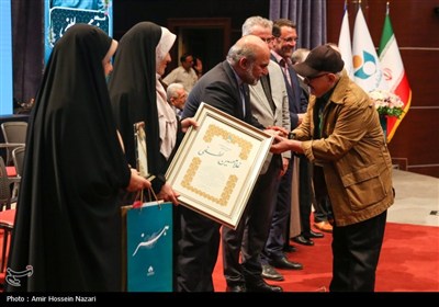 آیین نکوداشت نامداران فرهنگ و هنر استان قزوین