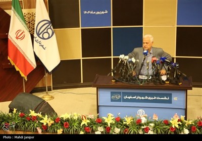 نشست خبری قاسم‌زاده