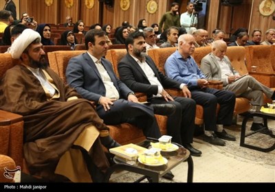 نشست خبری قاسم‌زاده