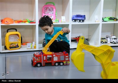 افتتاح سرزمین اسباب بازی