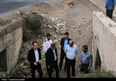 بازدید میدانی معاون از دو پروژه کلان عمرانی در شمال اردبیل