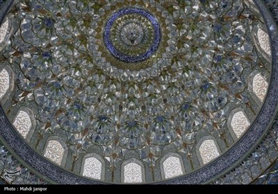حضور فرماندهان و خلبانان هوانیروز اصفهان در حرم حضرت زینب(س)