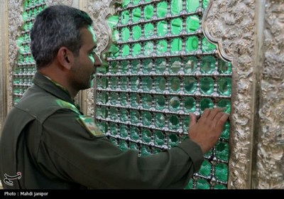 حضور فرماندهان و خلبانان هوانیروز اصفهان در حرم حضرت زینب(س)