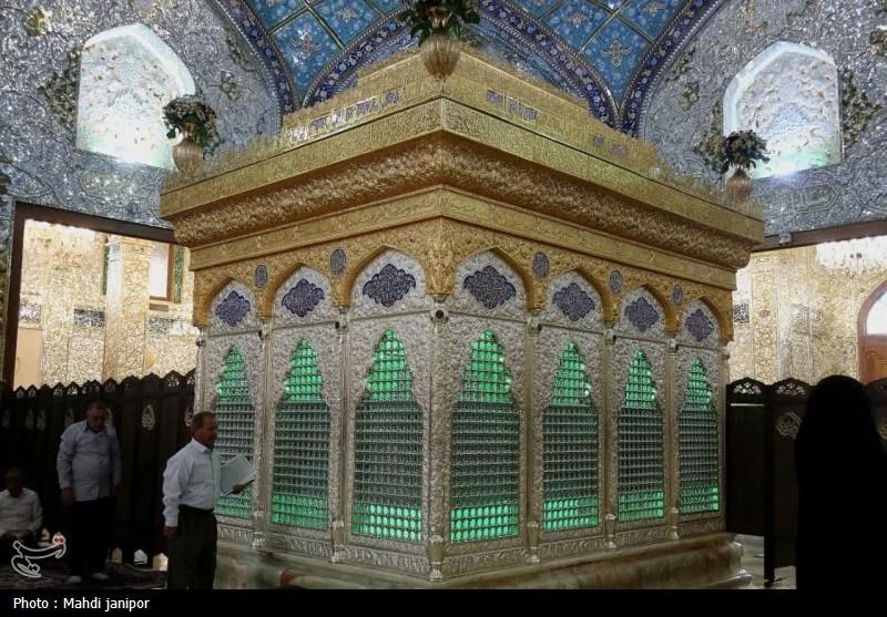 حضور فرماندهان و خلبانان هوانیروز اصفهان در حرم حضرت زینب(س)