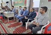 برگزاری میز خدمت در قشم با حضور نمایندگان سه قوه در طبل قشم