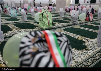 توزیع بیش از 2000 بسته لوازم‌التحریر در شهرستان دیر