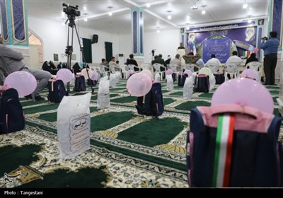 توزیع بیش از 2000 بسته لوازم‌التحریر در شهرستان دیر
