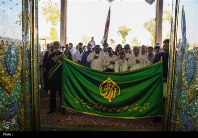 تشرف کاروان پیاده شهرستان فیروزآباد به حرم مطهر شاهچراغ (ع)