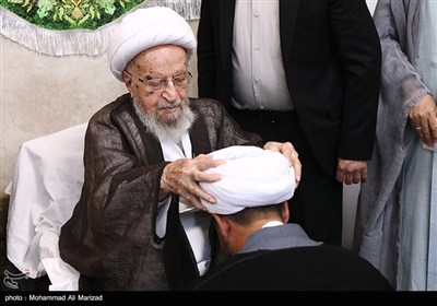 جشن و عمامه گذاری طلاب در روز میلاد پیامبر اکرم(ص) و امام جعفر صادق(ع) - قم