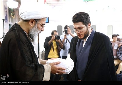 جشن و عمامه گذاری طلاب در روز میلاد پیامبر اکرم(ص) و امام جعفر صادق(ع) - قم