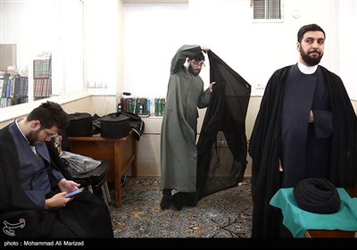جشن و عمامه گذاری طلاب در روز میلاد پیامبر اکرم(ص) و امام جعفر صادق(ع) - قم