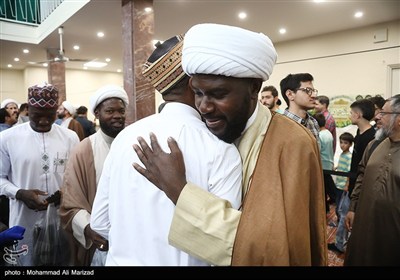 جشن و عمامه گذاری طلاب در روز میلاد پیامبر اکرم(ص) و امام جعفر صادق(ع) - قم