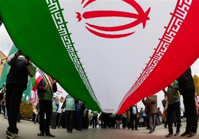 اقوام و مذاهب ایران در جبهه واحد علیه استکبار / اهل‌سنت در خط مقدم گفتمان مقاومت