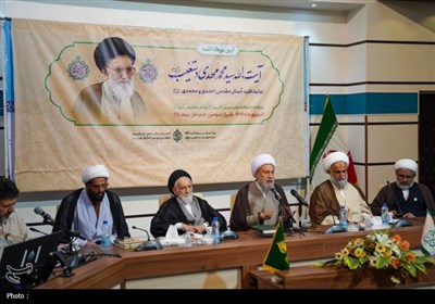 بزرگداشت آیت الله سید محمدمهدی دستغیب، در حرم شاهچراغ (ع)- ع ...