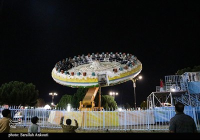 هیجان و شور و نشاط در شهربازی کرمان