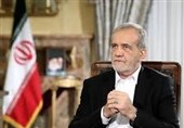 رئیس جمهور: منع قانونی اختیارات به استانداران را رفع میکنیم