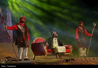 نمایش میدانی سرزمین خورشید در بجنورد