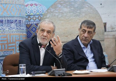 نشست توسعه عدالت آموزشی در اردبیل با حضور رئیس جمهور برگزار  ...