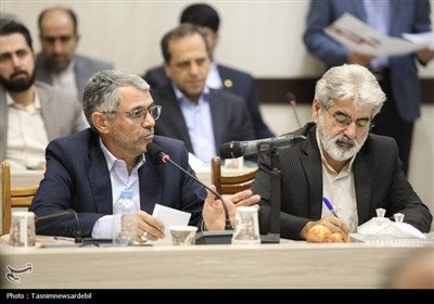 دیدار صمیمی سرمایه‌داران اردبیلی با رئیس‌جمهور پزشکیان