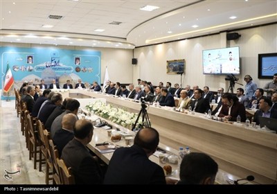 دیدار صمیمی سرمایه‌داران اردبیلی با رئیس‌جمهور پزشکیان