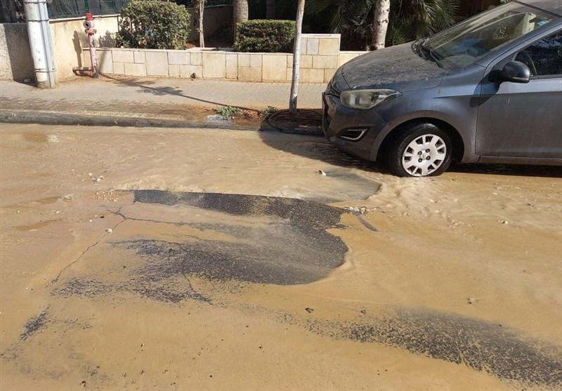 انقطاع واسع للمياه بسبب انفجار الشريان الرئيسي في مدينة رحوفوت بالأراضي الفلسطينية المحتلة