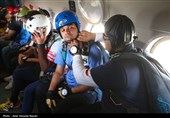 Skydiving Competition Held in Iran