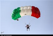 Skydiving Competition Held in Iran