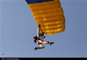 Skydiving Competition Held in Iran