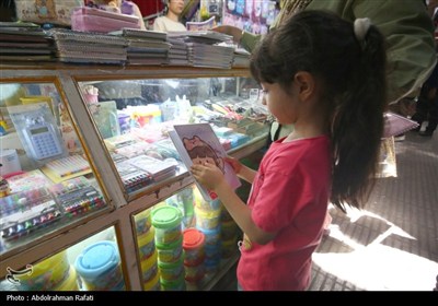 بازار فروش لوازم التحریر در آستانه سال تحصیلی