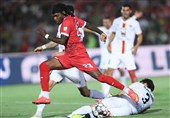 پرسپولیس یک - فولاد یک؛ سرخ‌ها باز هم در خانه نبردند/ یک امتیاز سهم شب‌نشینی رفقای قدیمی