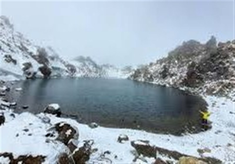 پاییز زودرس و بارش برف در سبلان