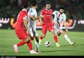 دیدار تیم‌های فوتبال  پرسپولیس و فولاد