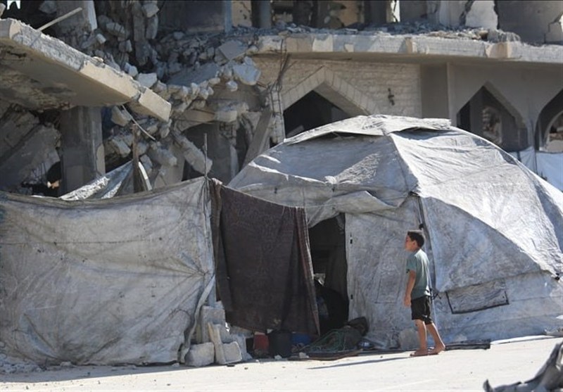 Israeli Strikes Drive over 6,000 Gazans from Homes in One Day